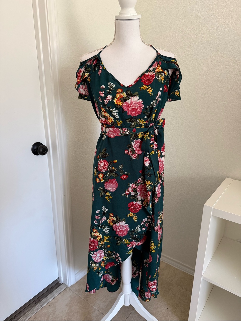 SHEIN Curve Deep Green Floral Wrap Dress